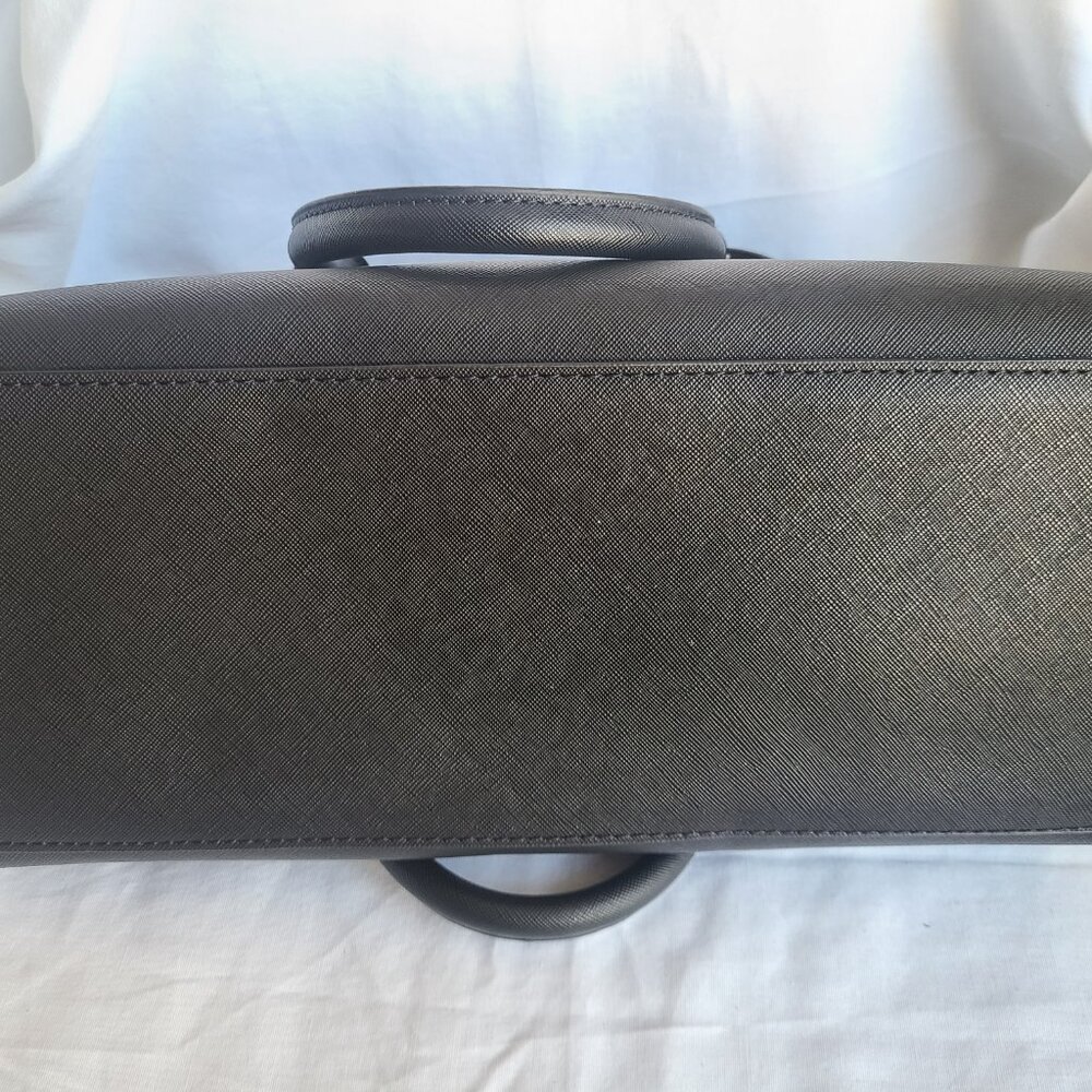 SOLD--Aldo Faux Leather Black Satchel Handbag Purse - Picture 8 of 11